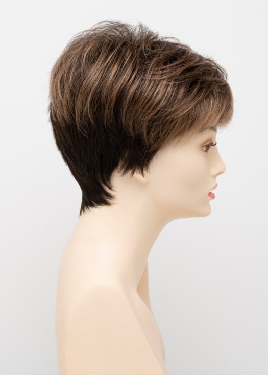 AMARETTO CREAM | Dark Brown roots with overall Medium Brown base with Honey Blonde highlights