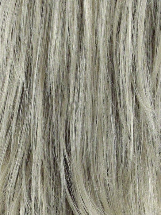 CHAMPAGNE-R | Rooted Dark Blonde with Platinum Blonde Blended Base