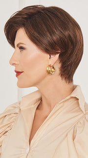 The hand-tied top allows you to part where you like