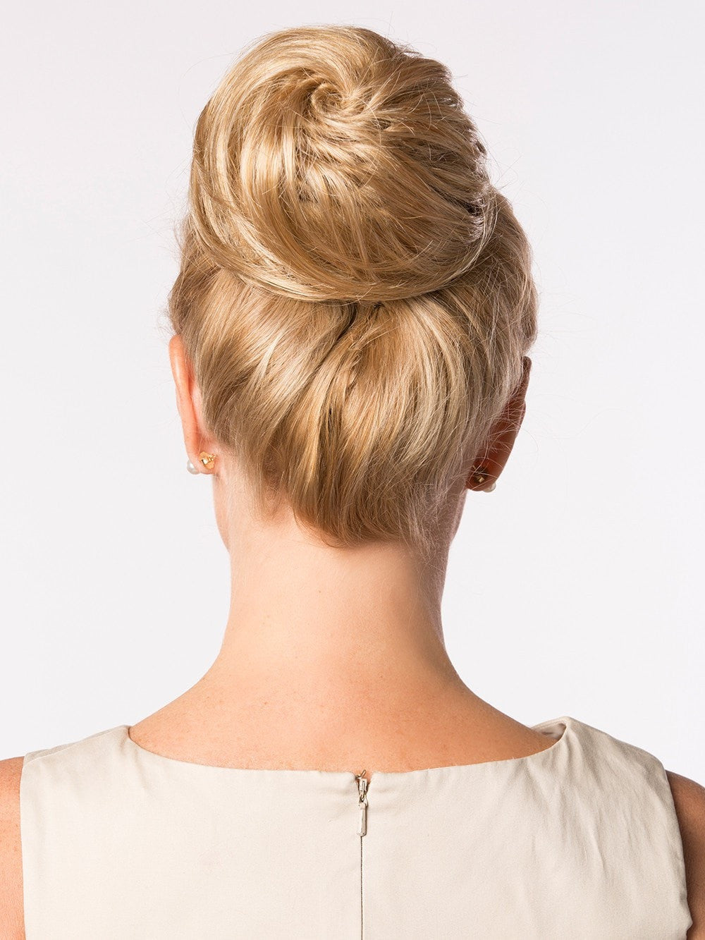 931 MEDIUM BLONDE | Golden blonde with lighter blonde highlights