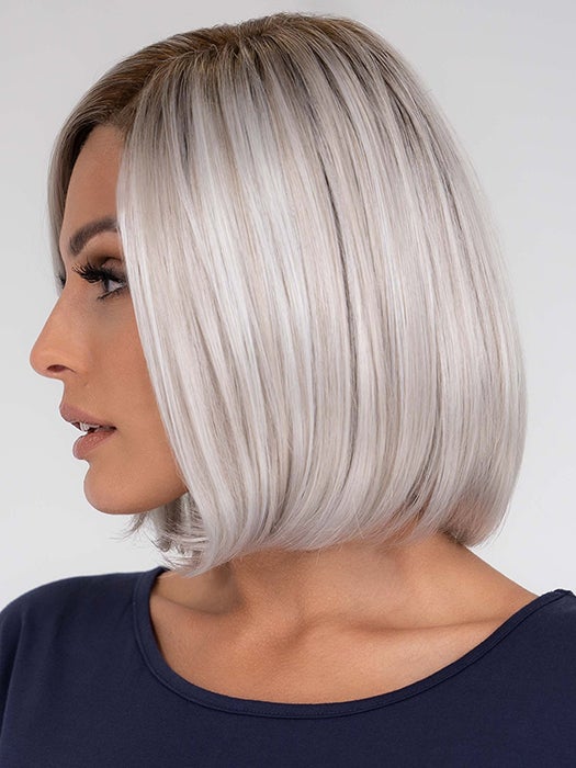 SILVERSUN/RT8 | Iced Blonde Dusted with Soft Sand and Golden Brown Roots