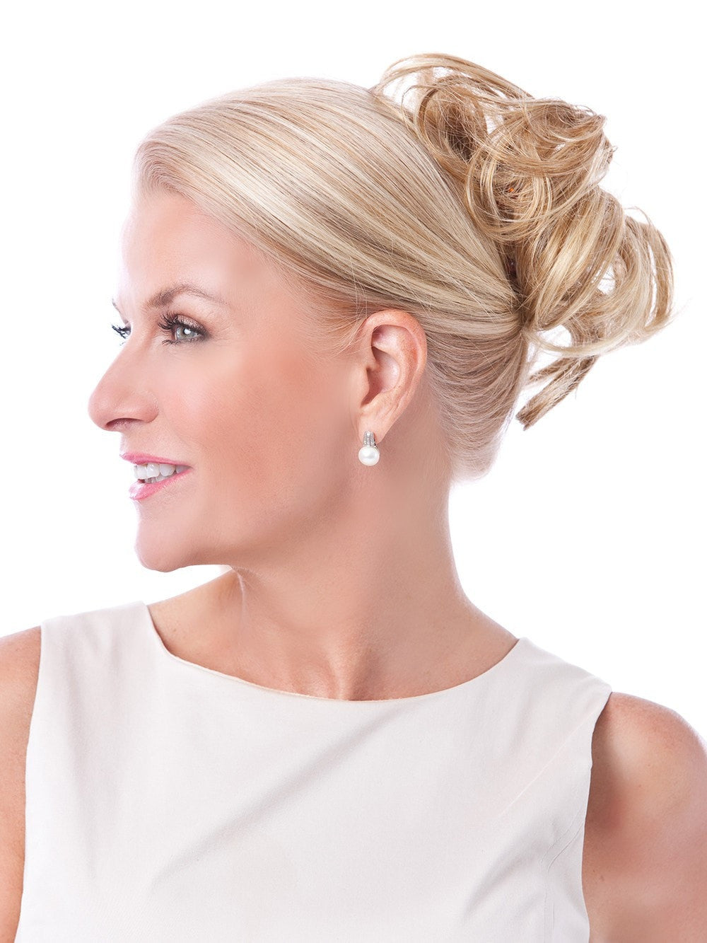 Must-Have for the “Woman on the Go" | The Perfect Hair Wrap