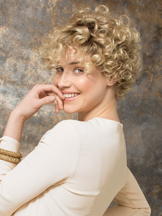 The ringlet curls can be worn polished and tight or can be combed out to loosen the curl