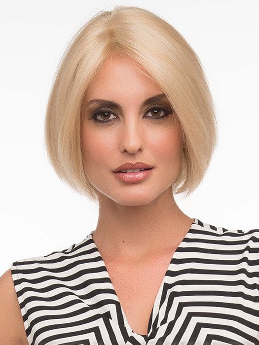 Amelia by Envy | 100% Human Hair | Color Medium-Blonde PPC MAIN IMAGE FB MAIN IMAGE