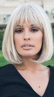PAIGE PETITE by Envy in LIGHT BLONDE | 2 toned blend of Creamy Blonde with Champagne highlights