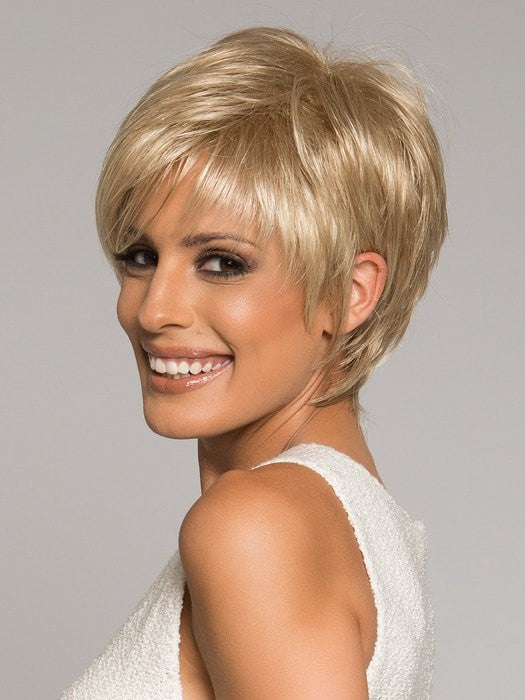 Wigs.com Exclusive Photo | Color: R14/88H